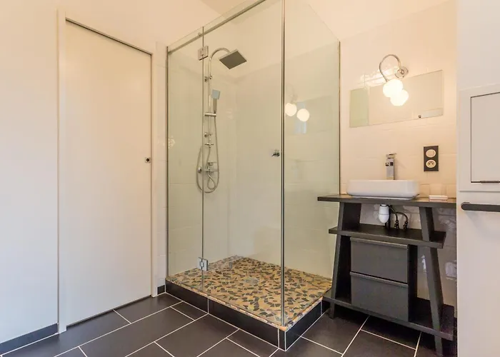 Arty Miramar - 3 Etoiles - Welkeys Villa *