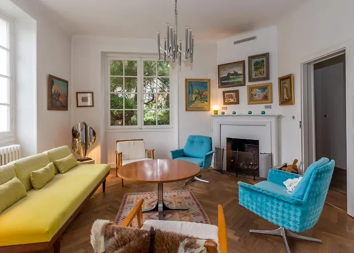 Arty Miramar - 3 Etoiles - Welkeys Vila Biarritz